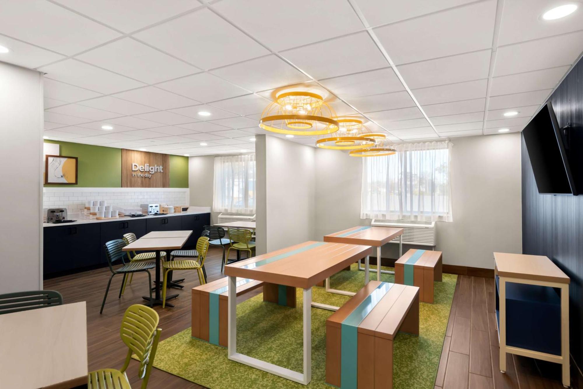 Hotel Spark By Hilton Norfolk